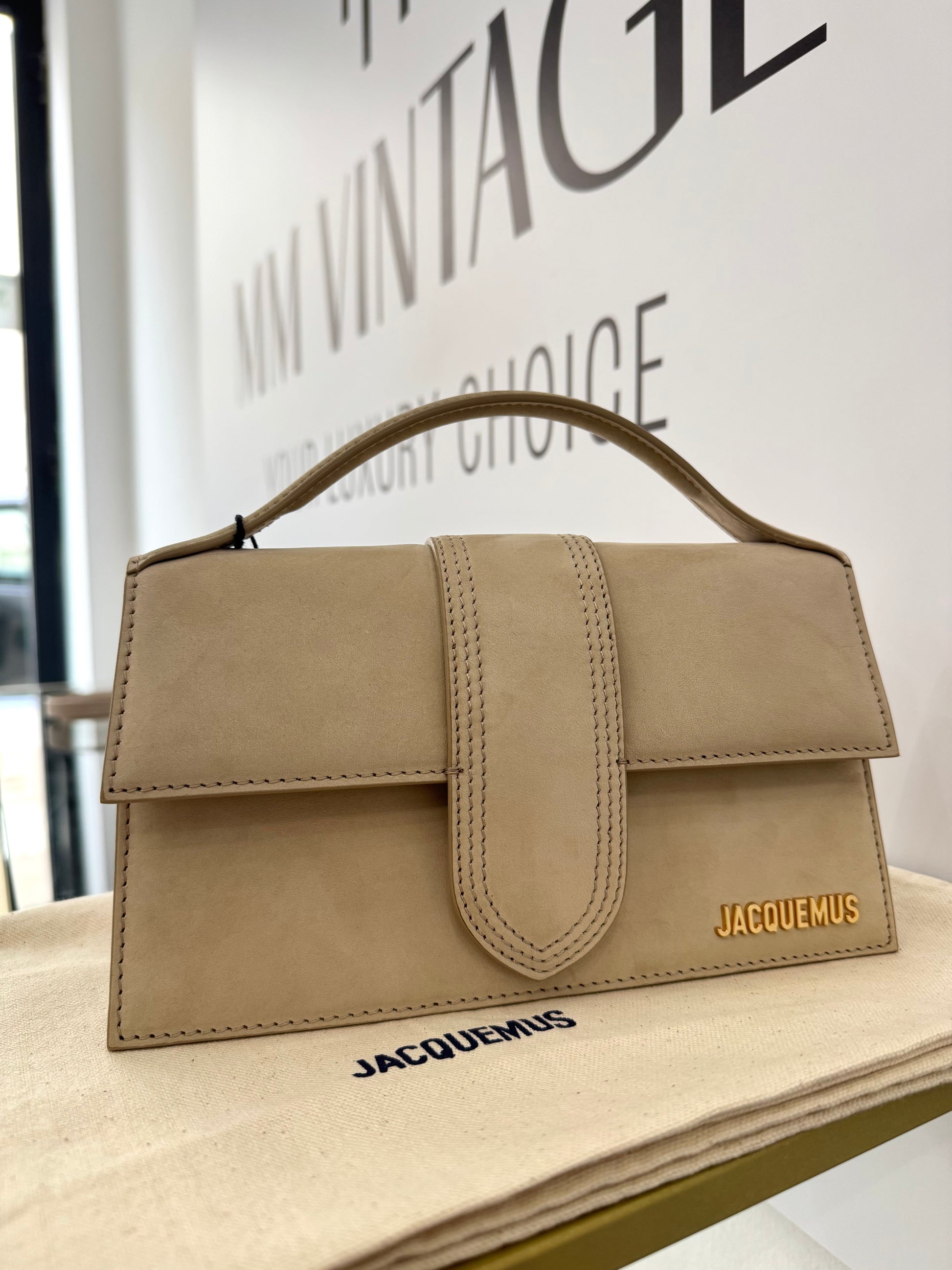 Borsa Le Grand Bambino in Nabuk Jacquemus