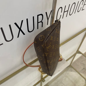 Pochette Accessoires Monogram Louis Vuitton