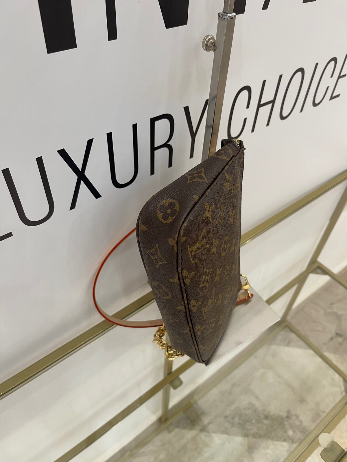 Pochette Accessoires Monogram Louis Vuitton