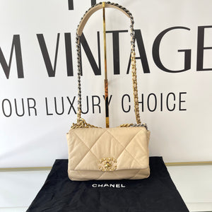 Borsa Chanel 19