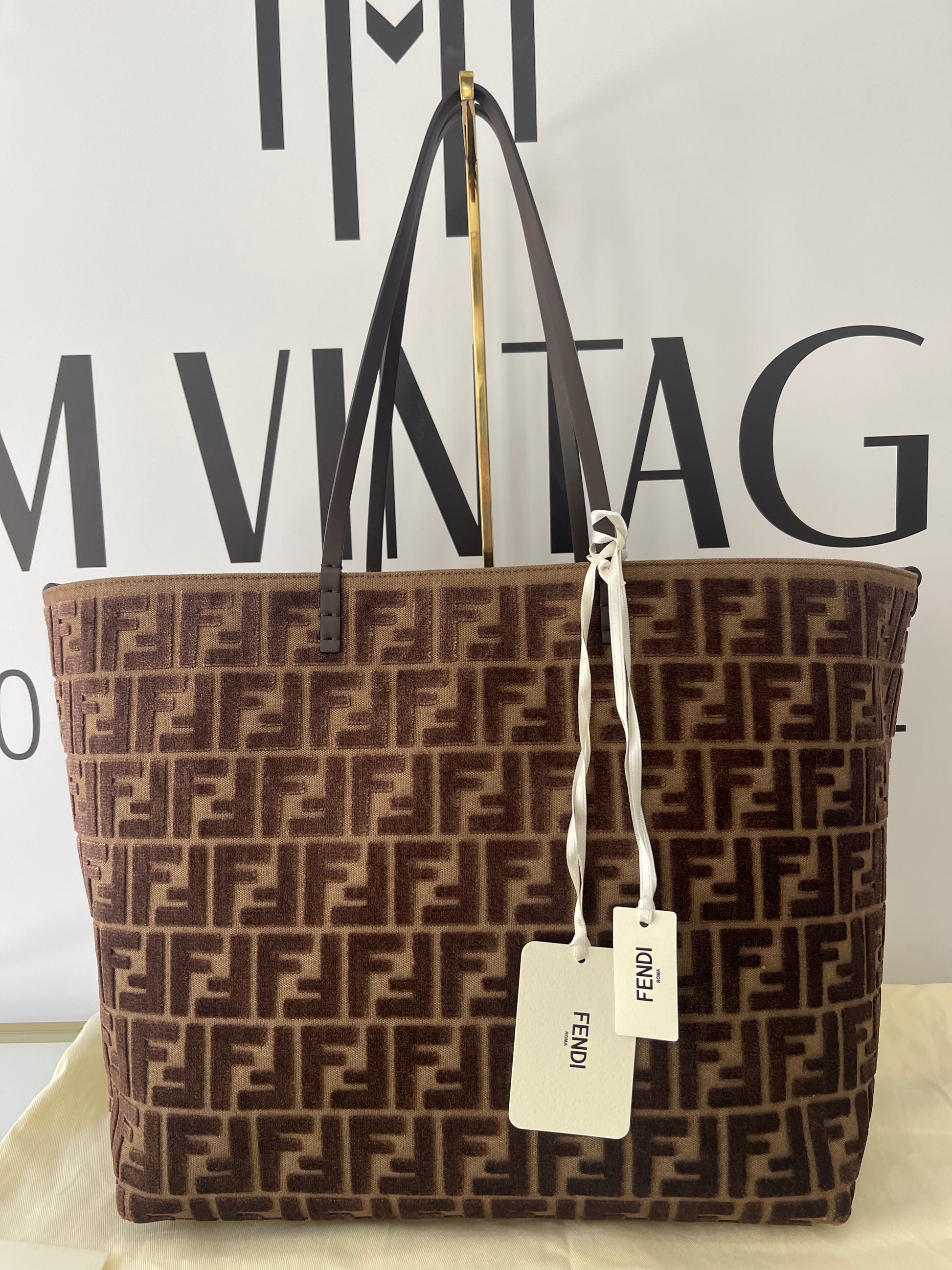 Borsa Zucca Roll reversibile Large Fendi