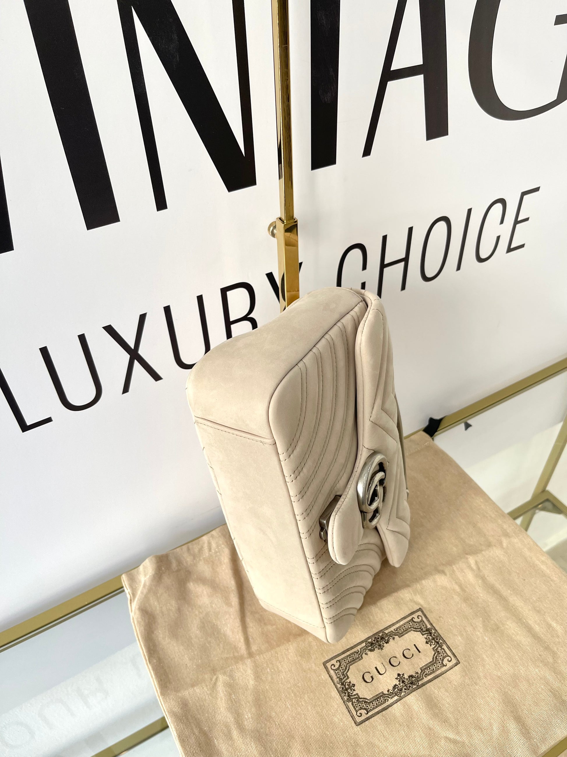 Borsa Marmont 26 GG in Nabuk Gucci