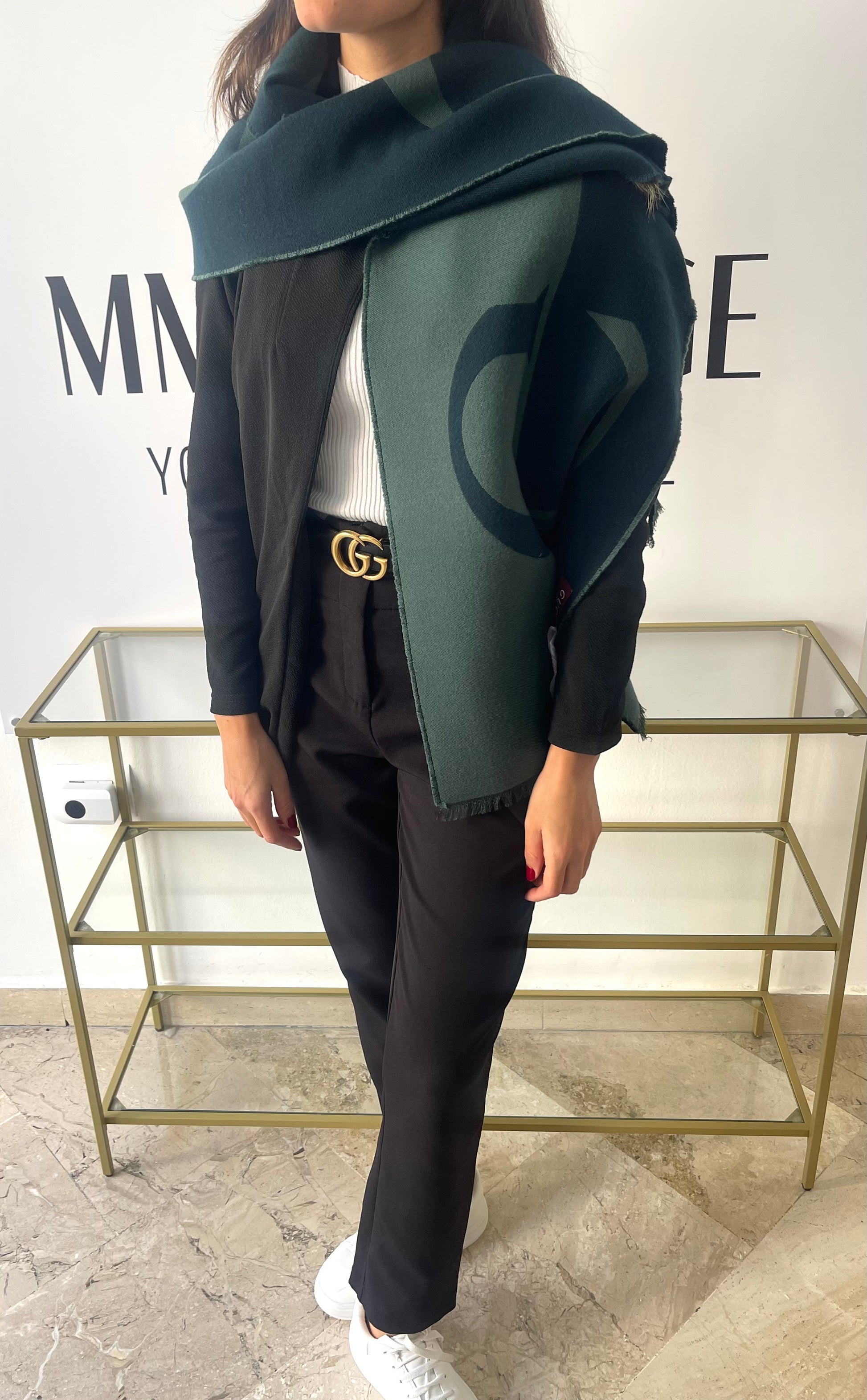 Sciarpa con logo Gucci