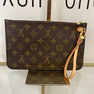 Pochette Monogram Louis Vuitton