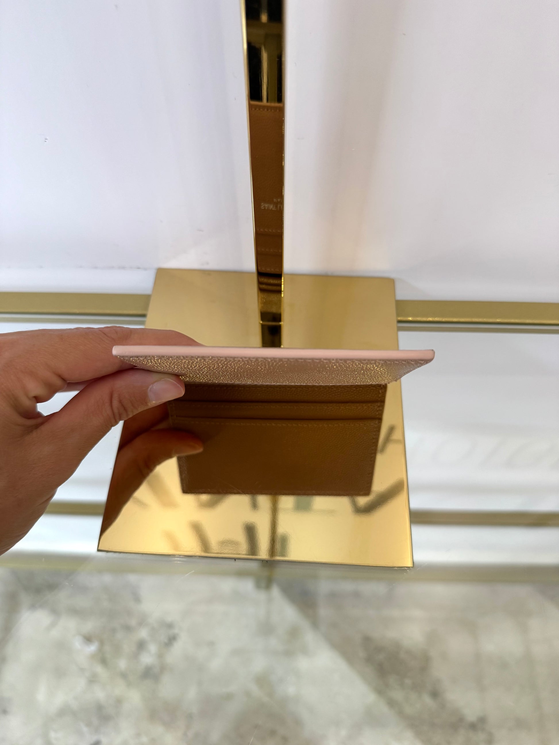 Portacarte in pelle martellata Saint Laurent beige scuro