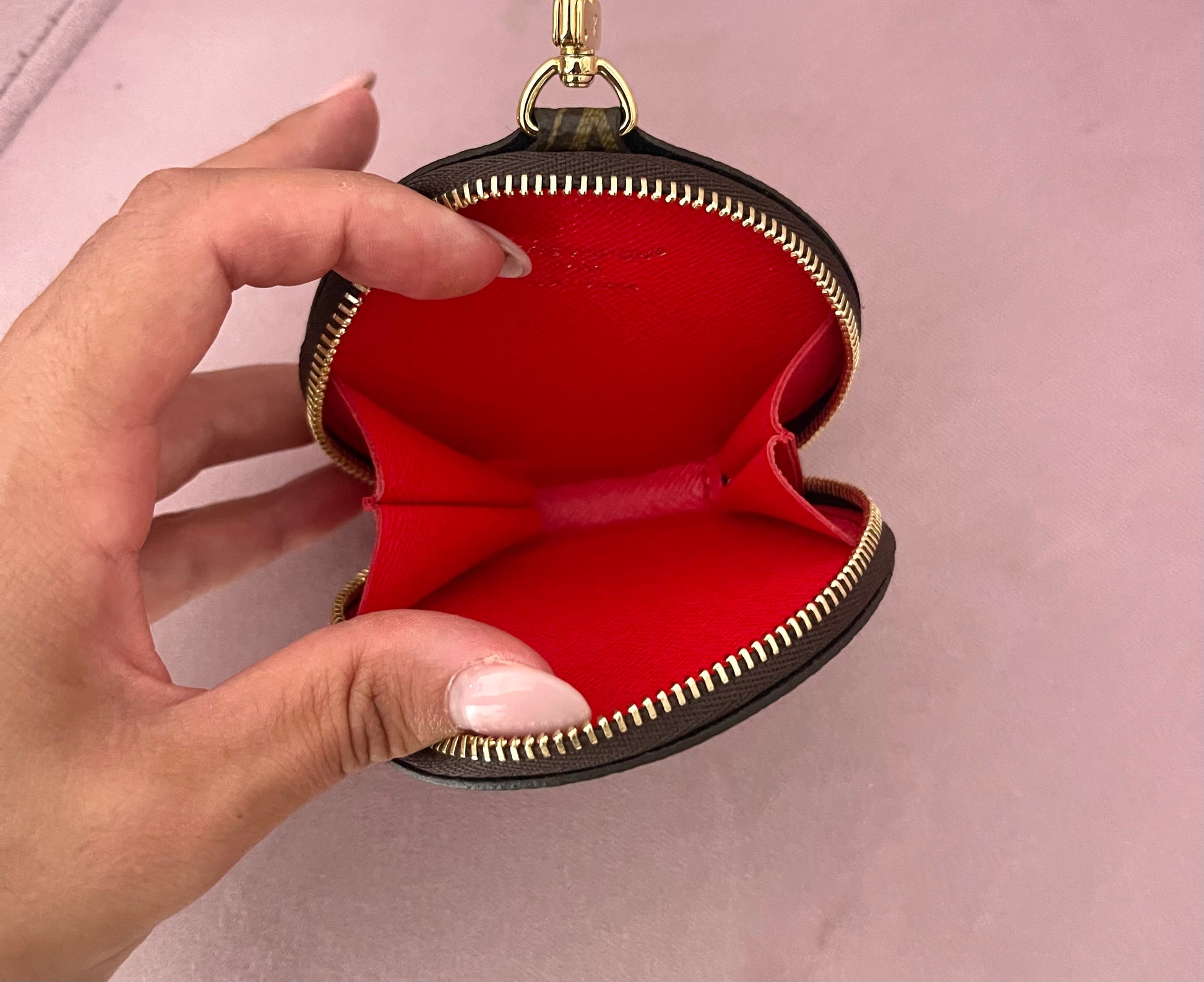 Borsa OnTheGo PM Monogram Reverse Giant Louis Vuitton