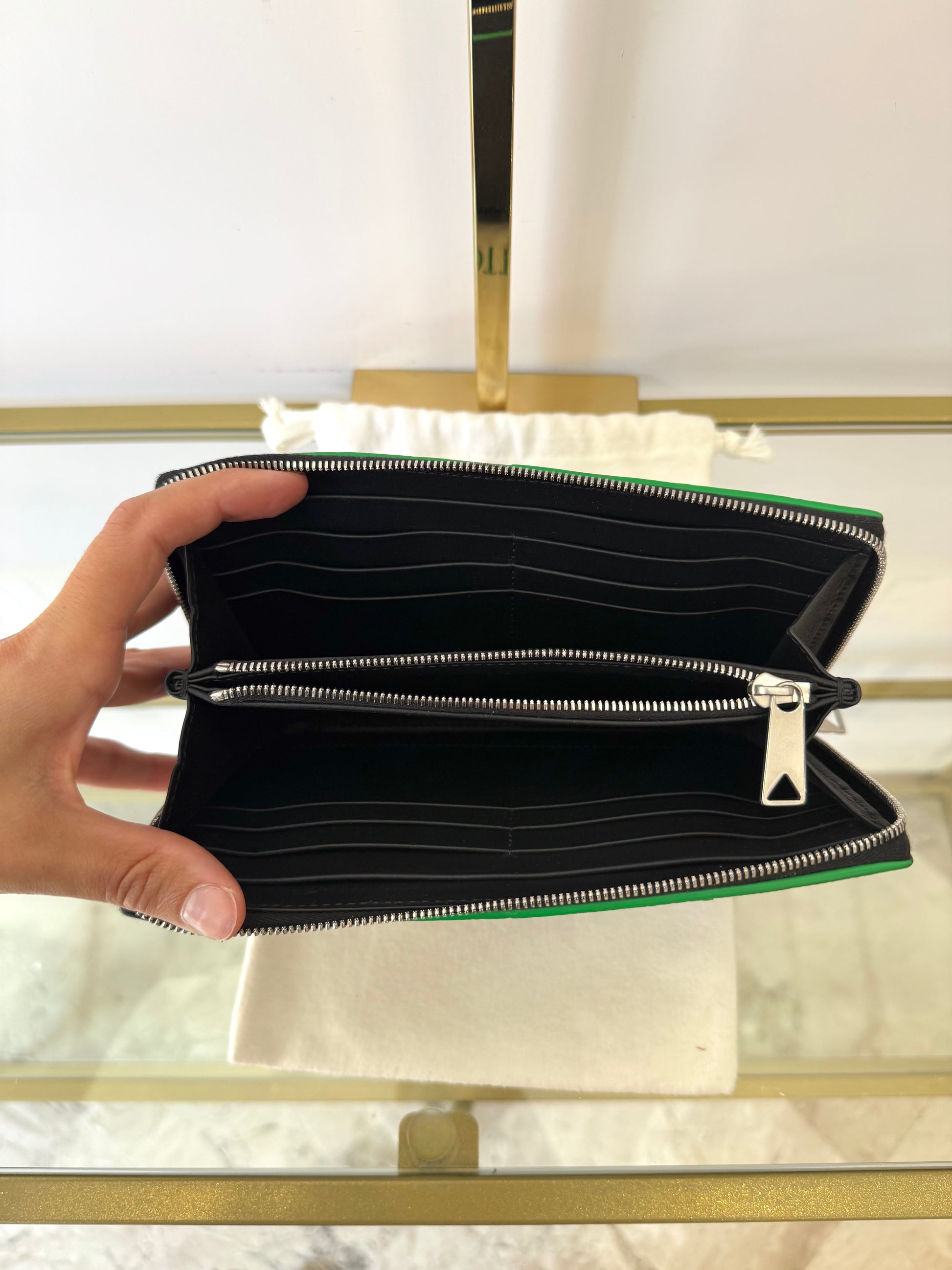 Portafoglio Cassette nero Bottega Veneta
