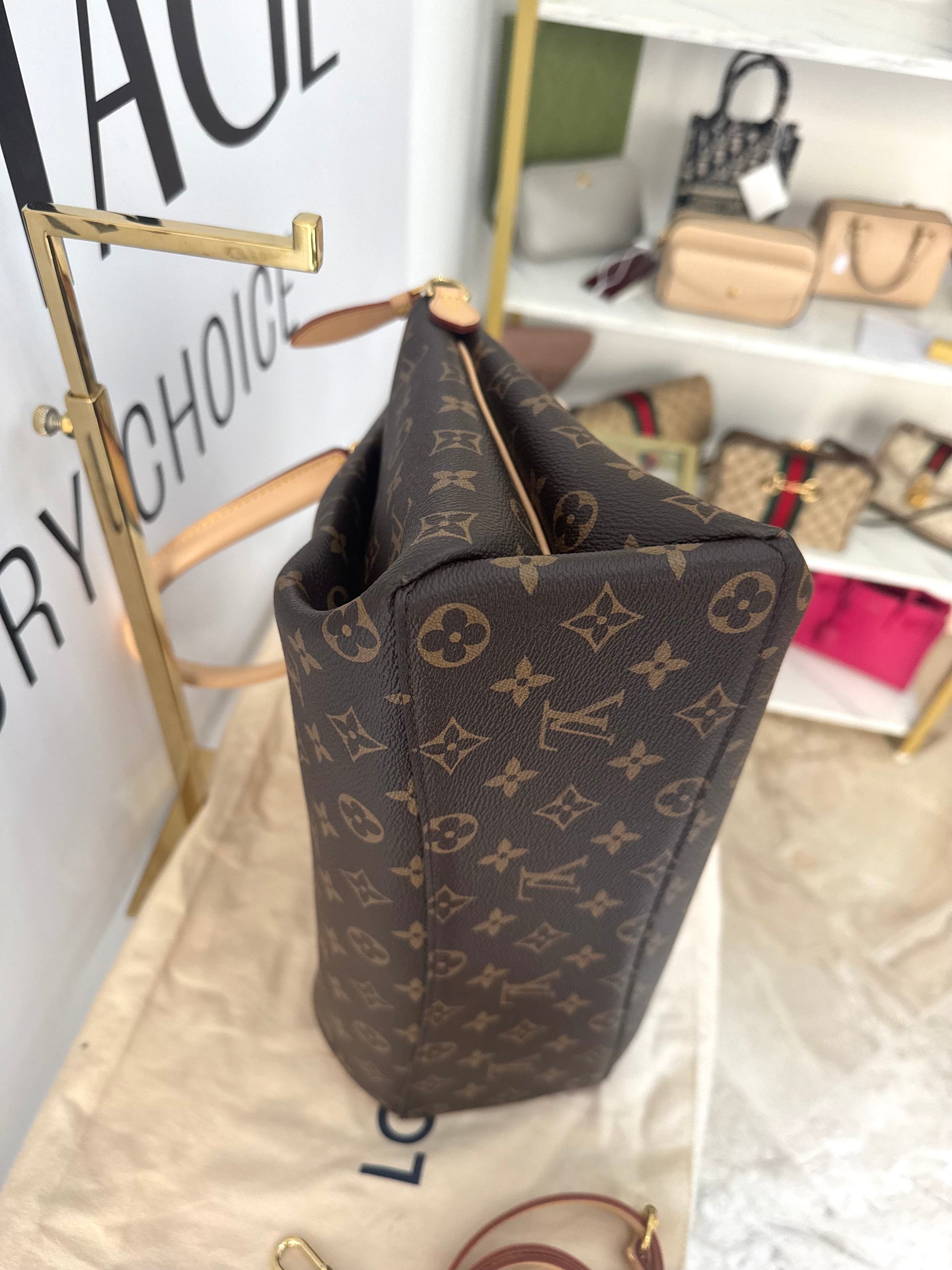 Borsa Rivoli MM Monogram Louis Vuitton