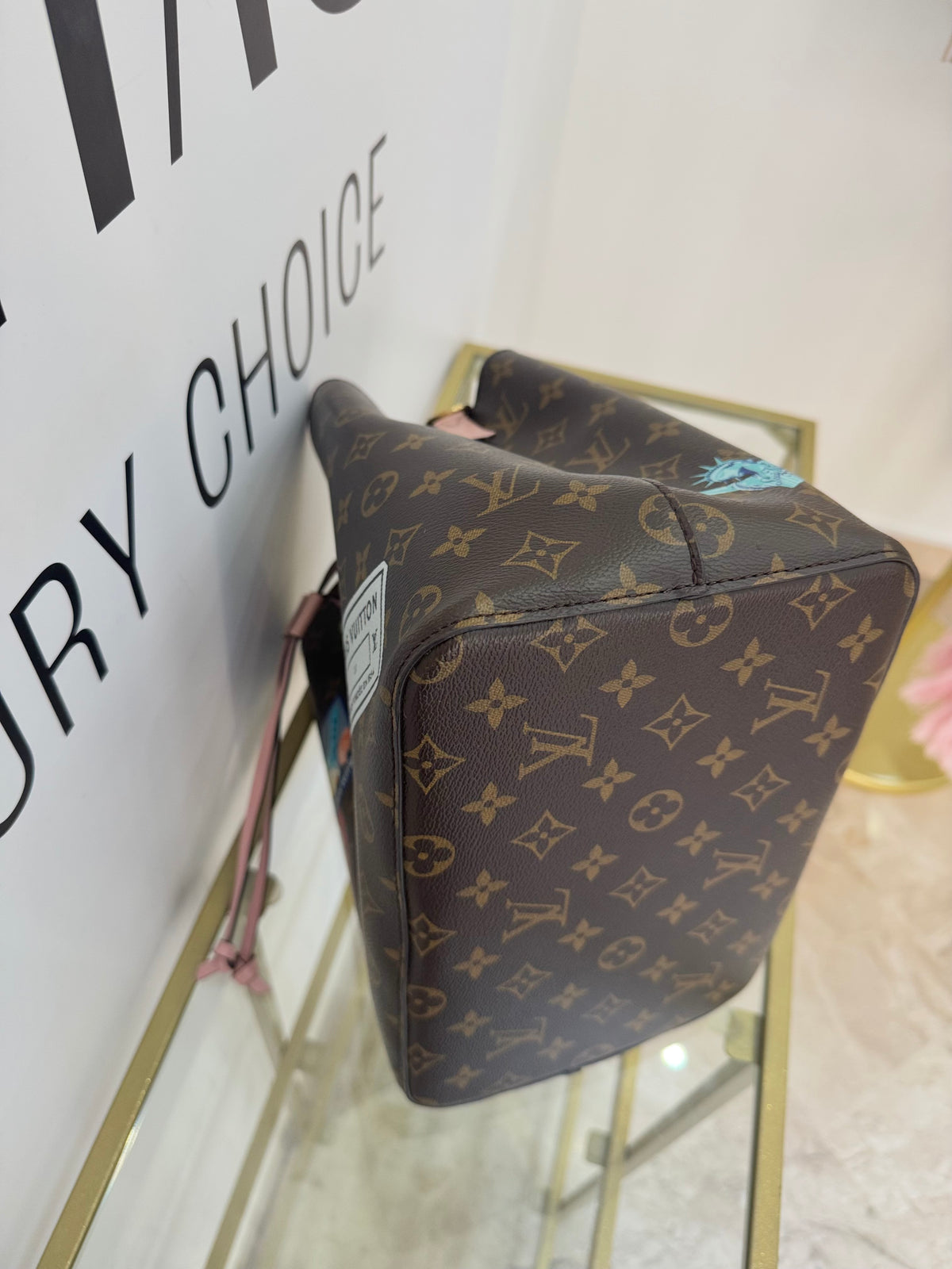 Borsa NéoNoé MM My LV World Tour Limited Edition Louis Vuitton