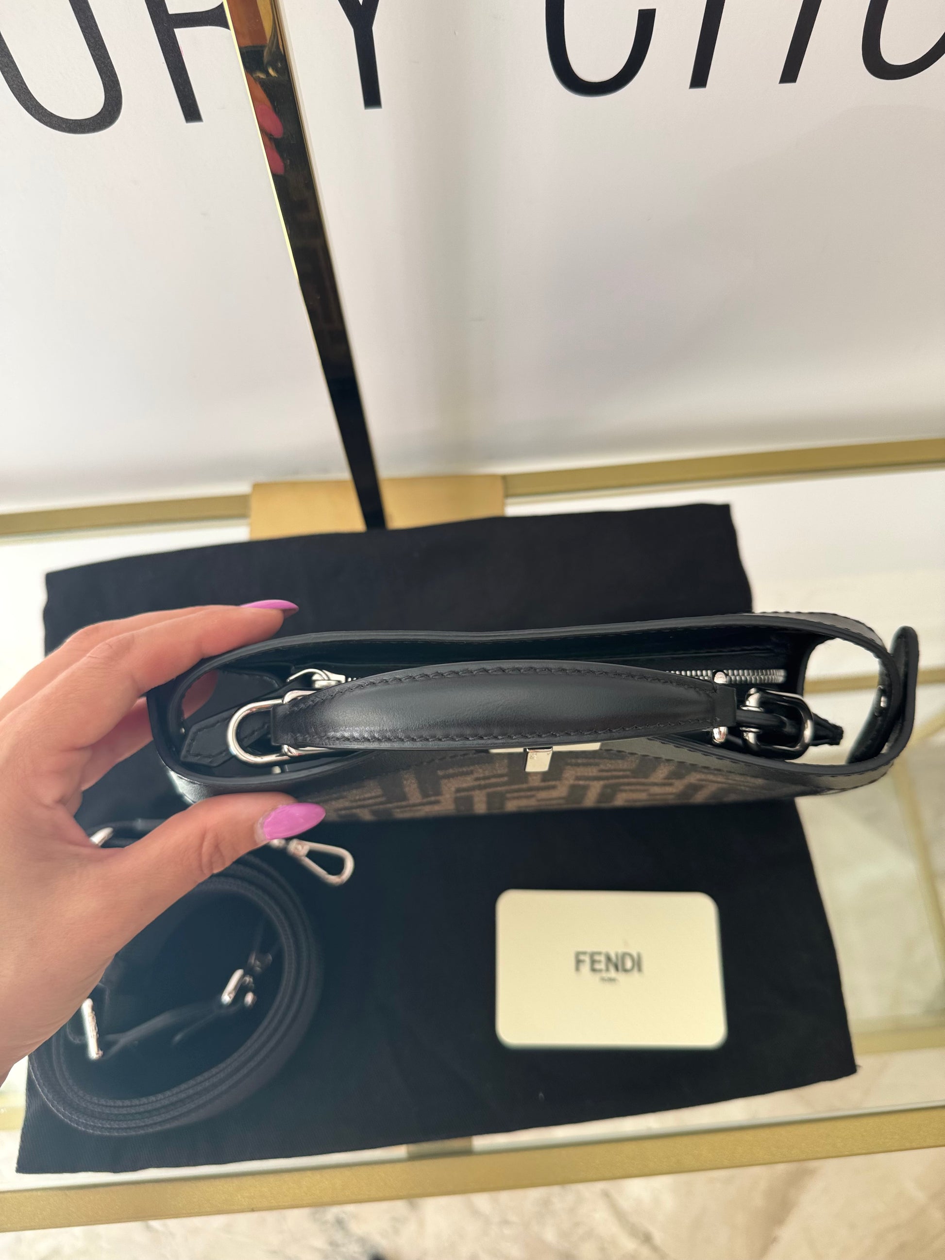 Borsa Peekaboo ISeeU FF Fendi