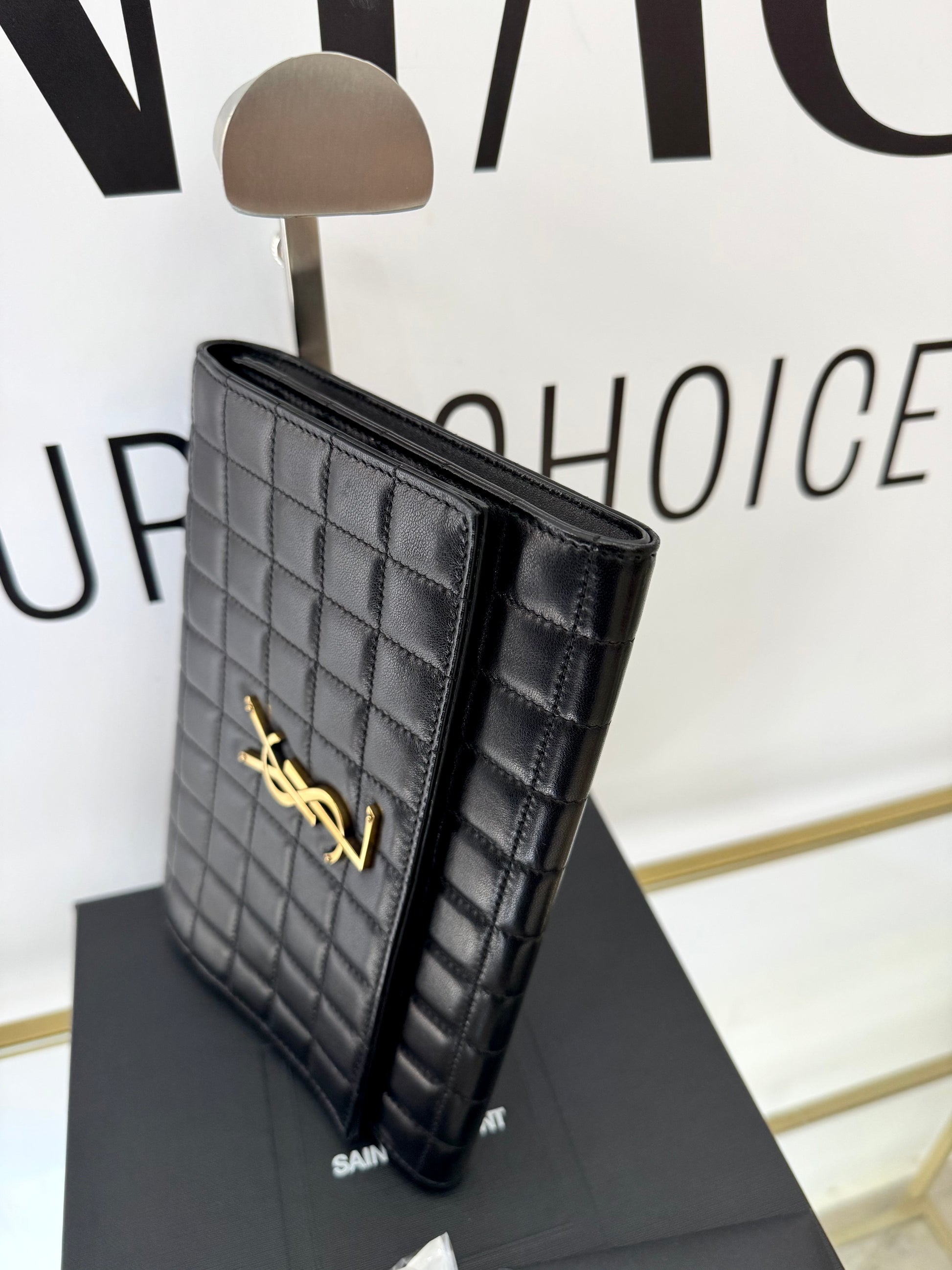 Pochette Cassandre matelassé Saint Laurent