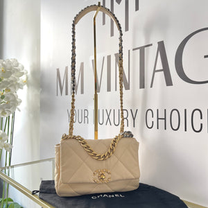 Borsa Chanel 19