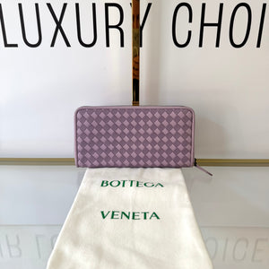 Portafoglio con zip viola Bottega Veneta