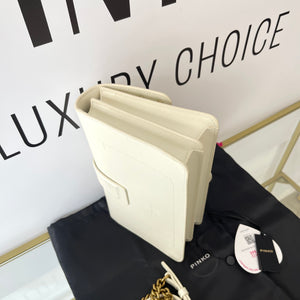 Borsa Love One Pinko in pelle borchie bianco