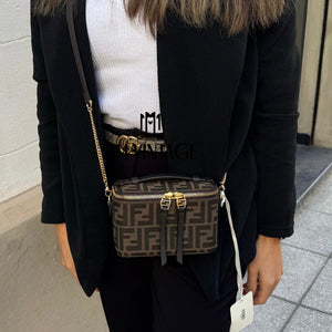 Borsa Vanity Fendi