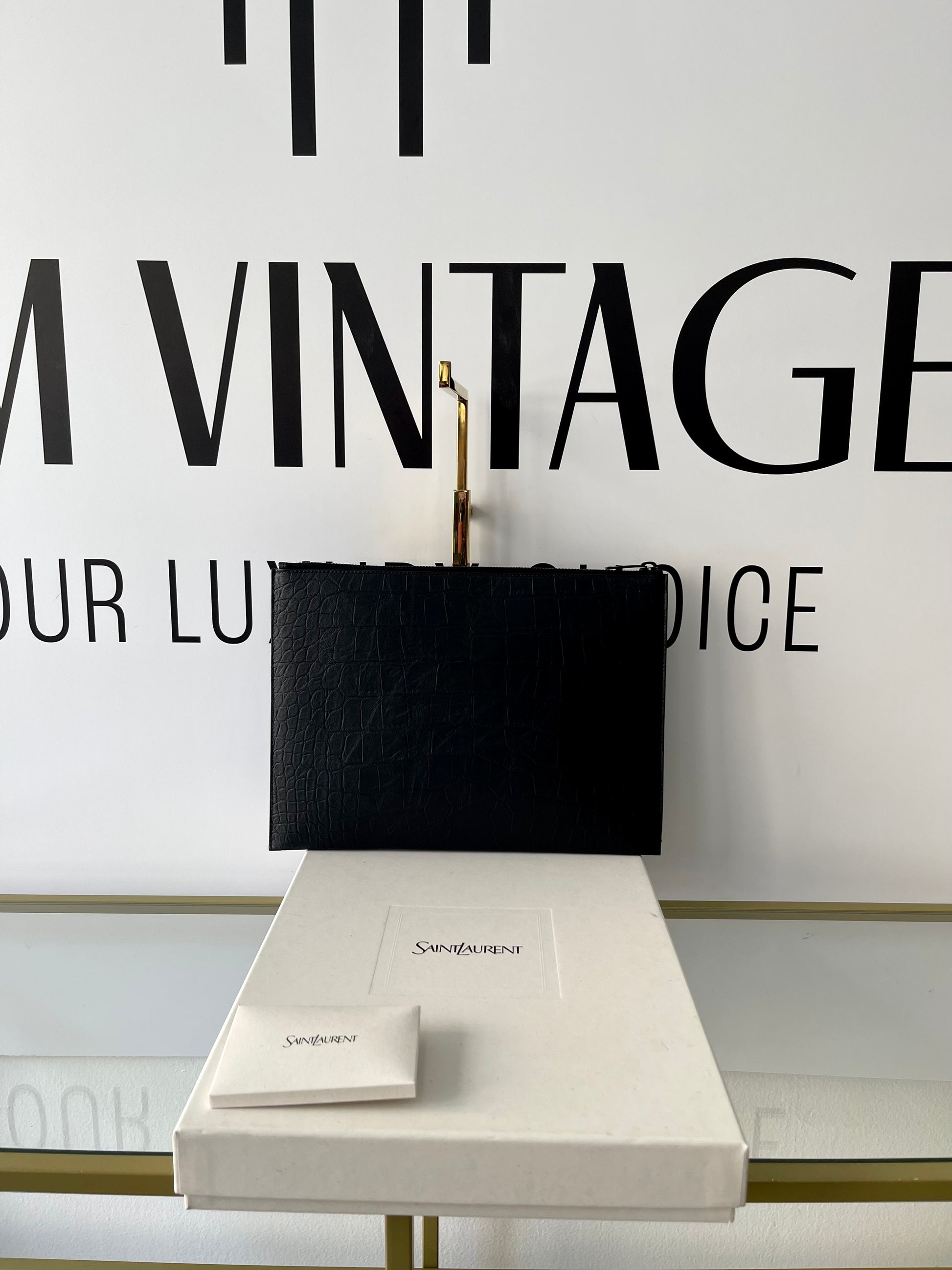 Pochette Cassandre Saint Laurent