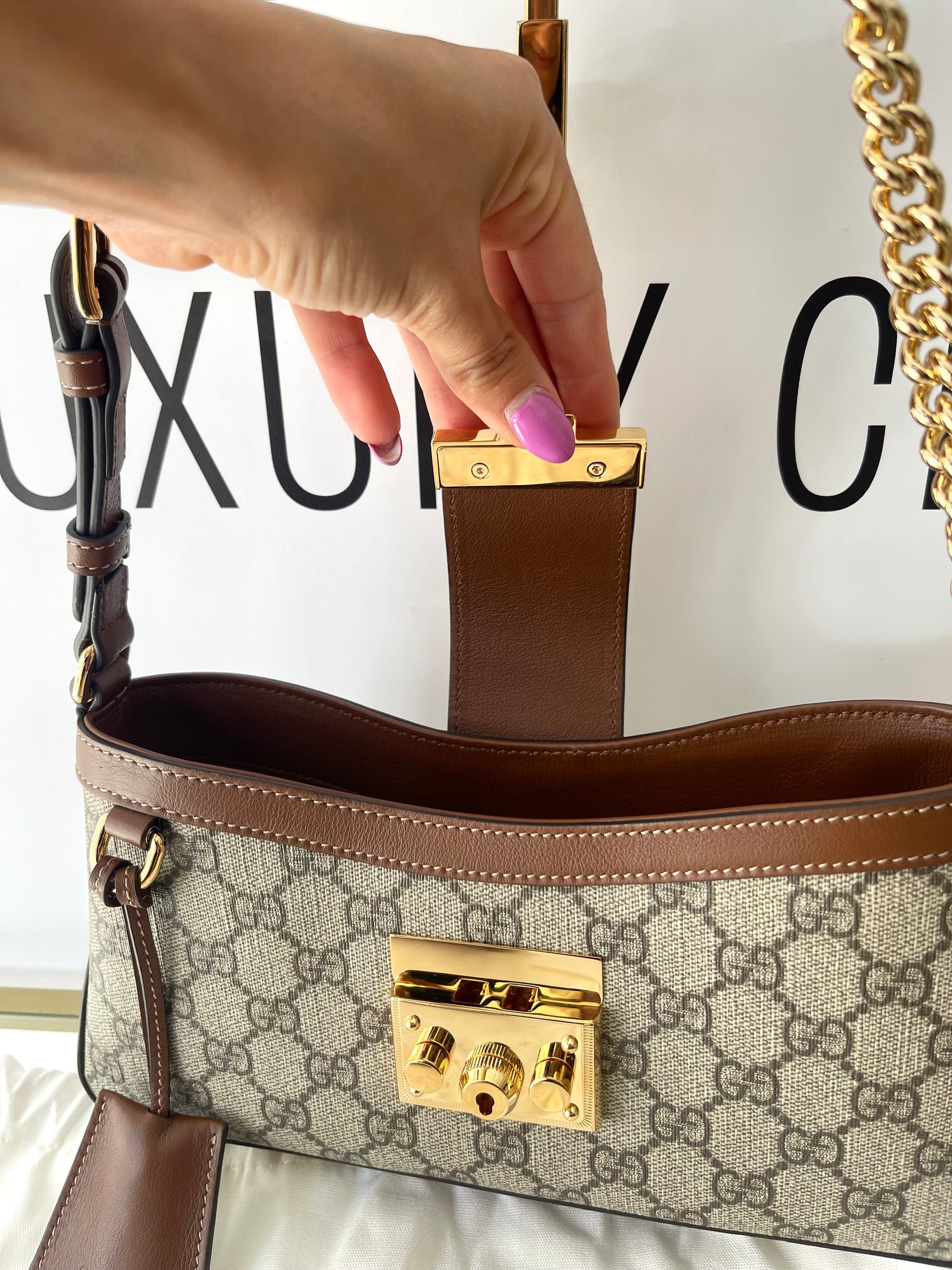 Borsa Padlock GG Supreme Gucci