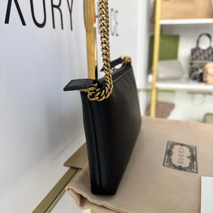 Pochette GG Marmont Gucci