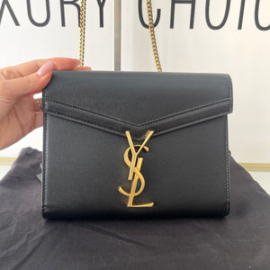 Wallet On Chain Cassandra Saint Laurent