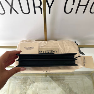 Wallet On Chain VLogo Signature Valentino Garavani