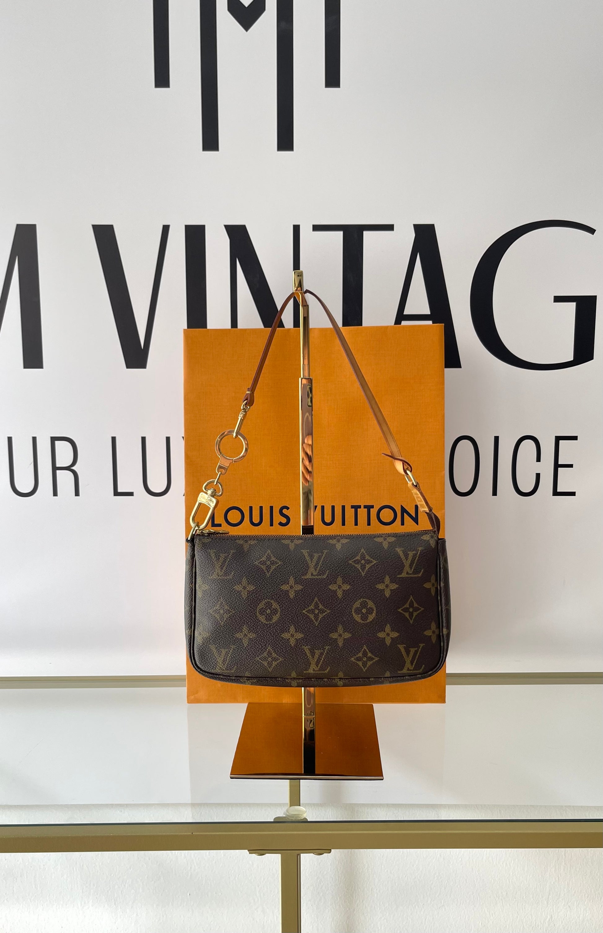 Pochette Accessoires Monogram Louis Vuitton