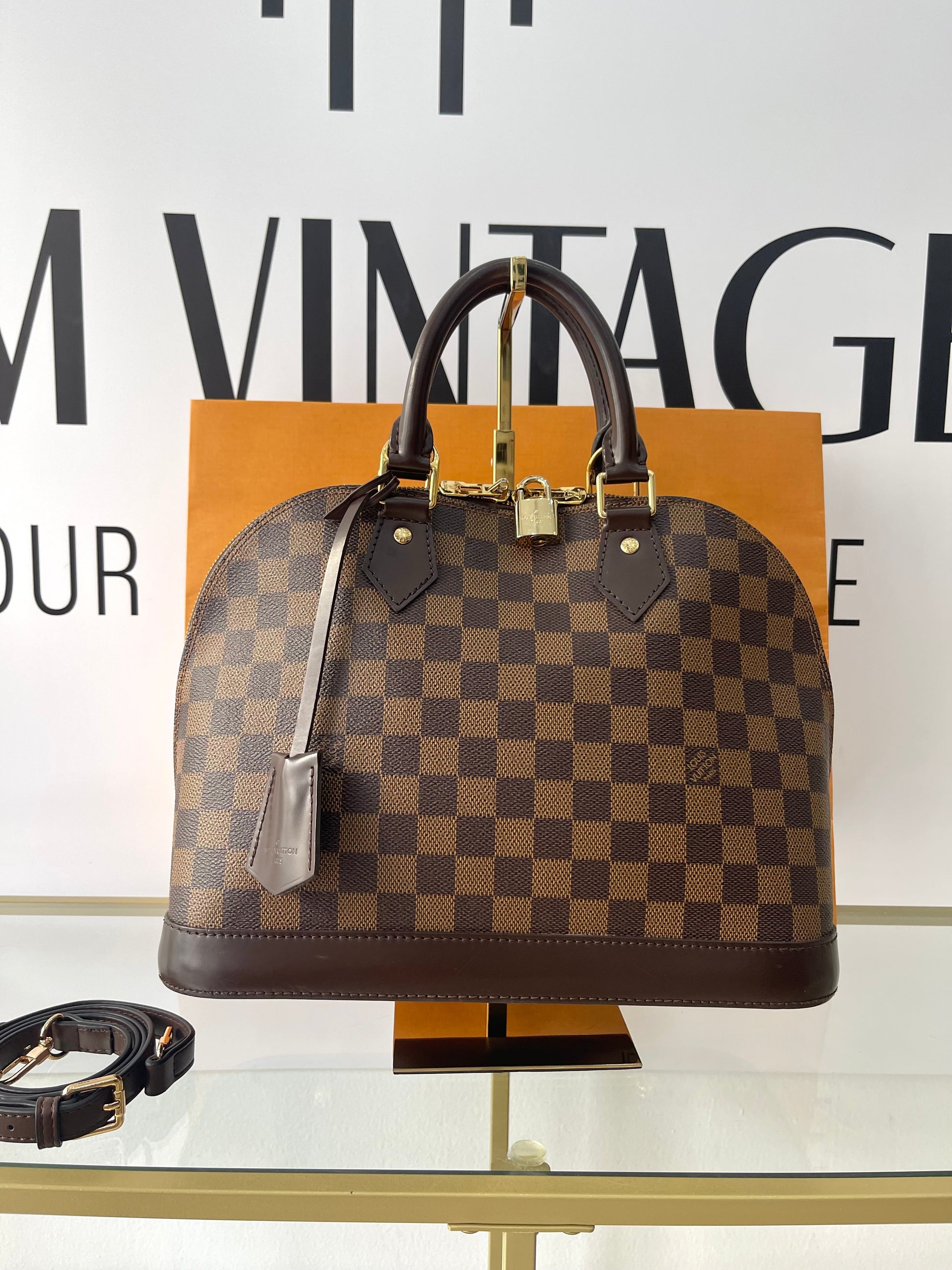 Borsa Alma PM Damier Ébène Louis Vuitton