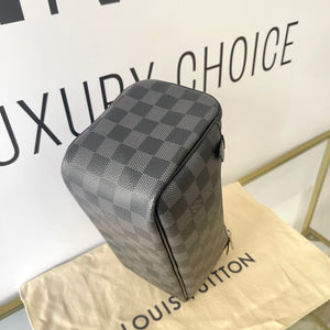 Trousse Toilette Damier Graphite Louis Vuitton