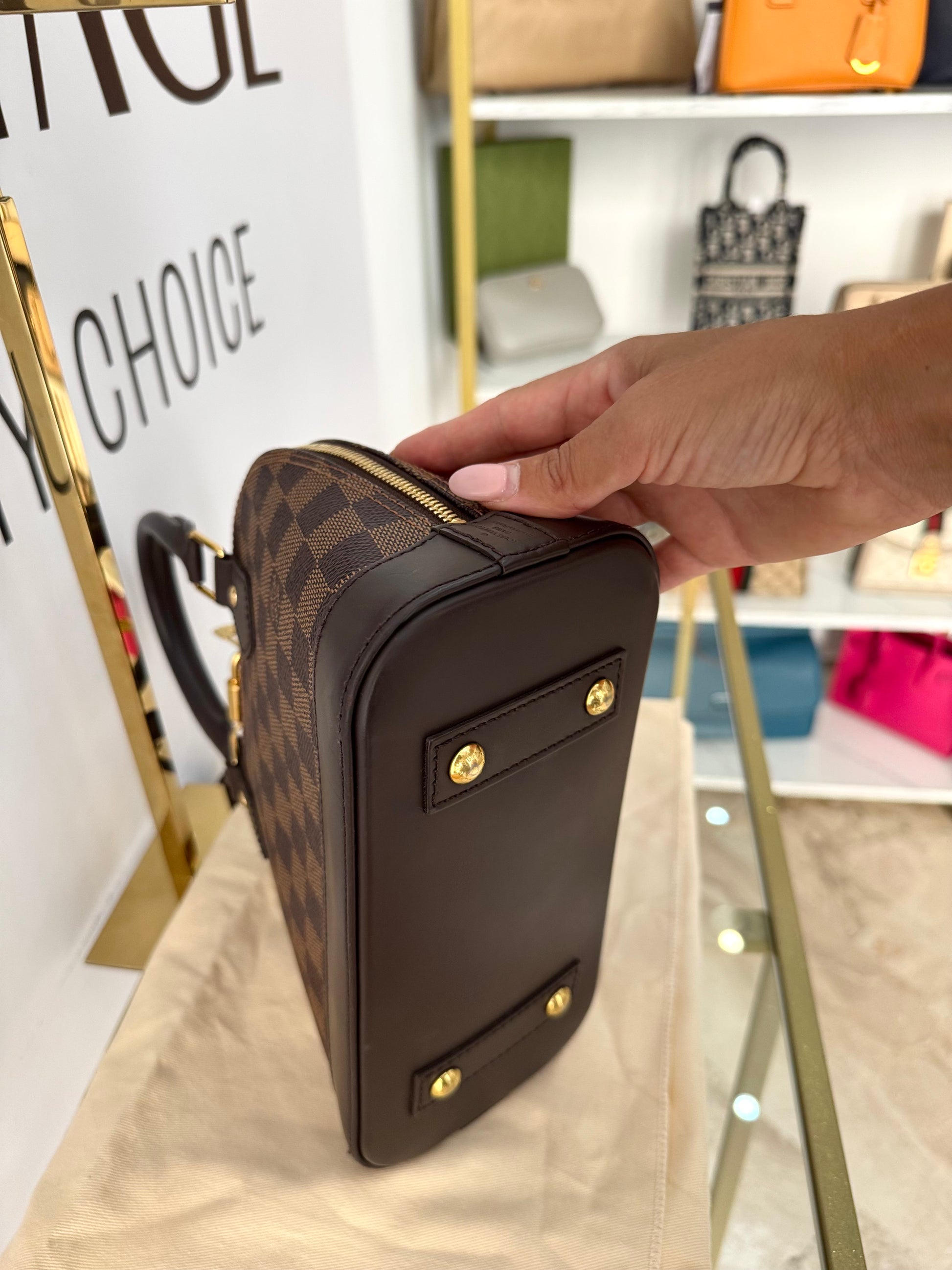 Borsa Alma BB Damier Ébène Louis Vuitton