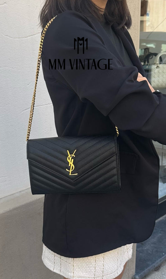 Wallet On Chain Cassandre Saint Laurent
