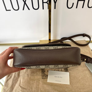 Borsa Ophidia GG Supreme dettaglio Web Gucci