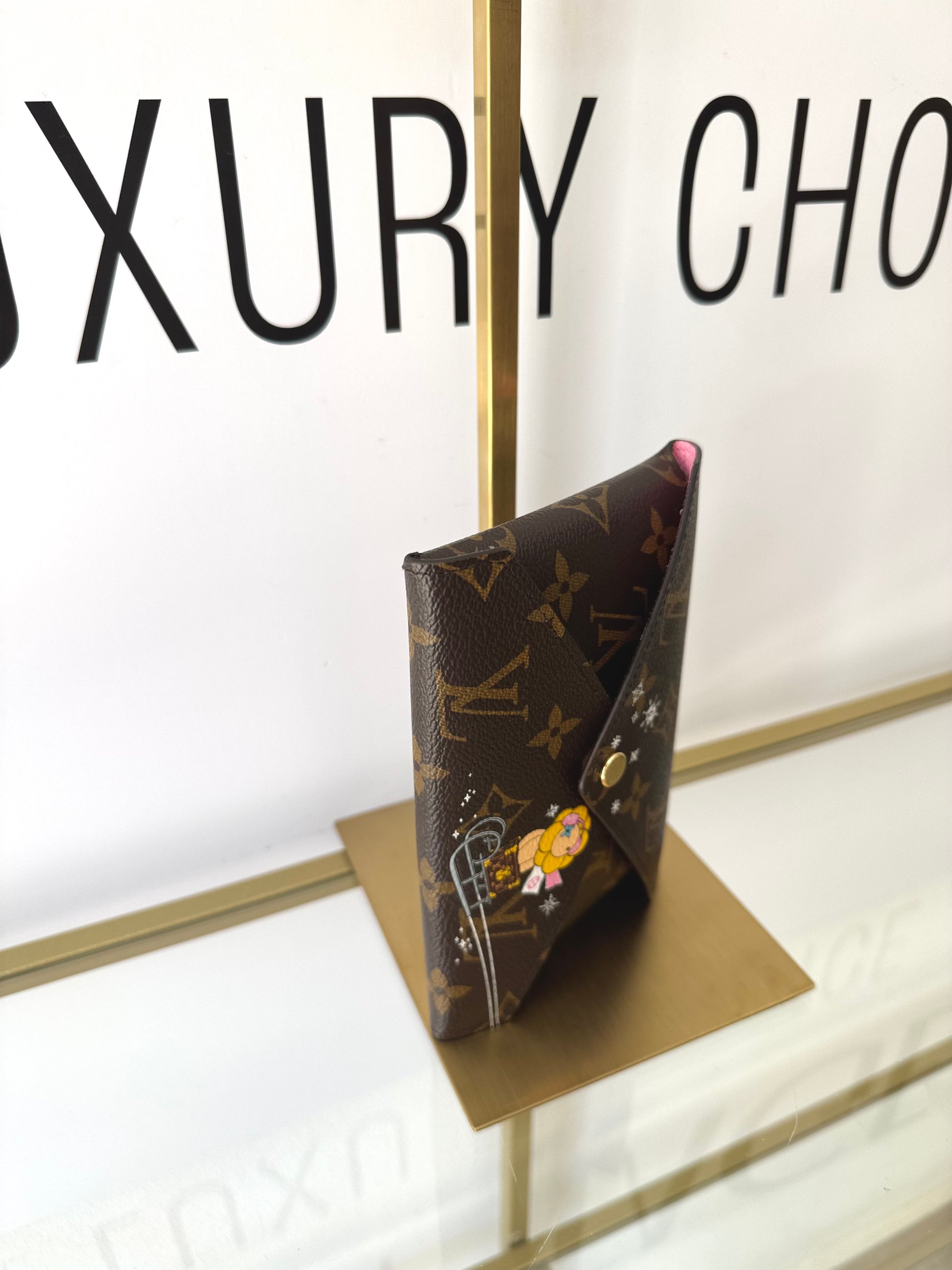 Kirigami Medium Monogram Vivienne Christmas Animation Louis Vuitton LIMITED EDITION