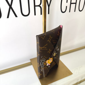 Kirigami Medium Monogram Vivienne Christmas Animation Louis Vuitton LIMITED EDITION