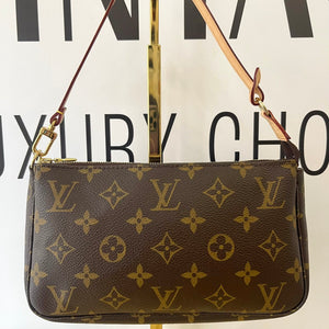 Pochette Accessoires Monogram Louis Vuitton