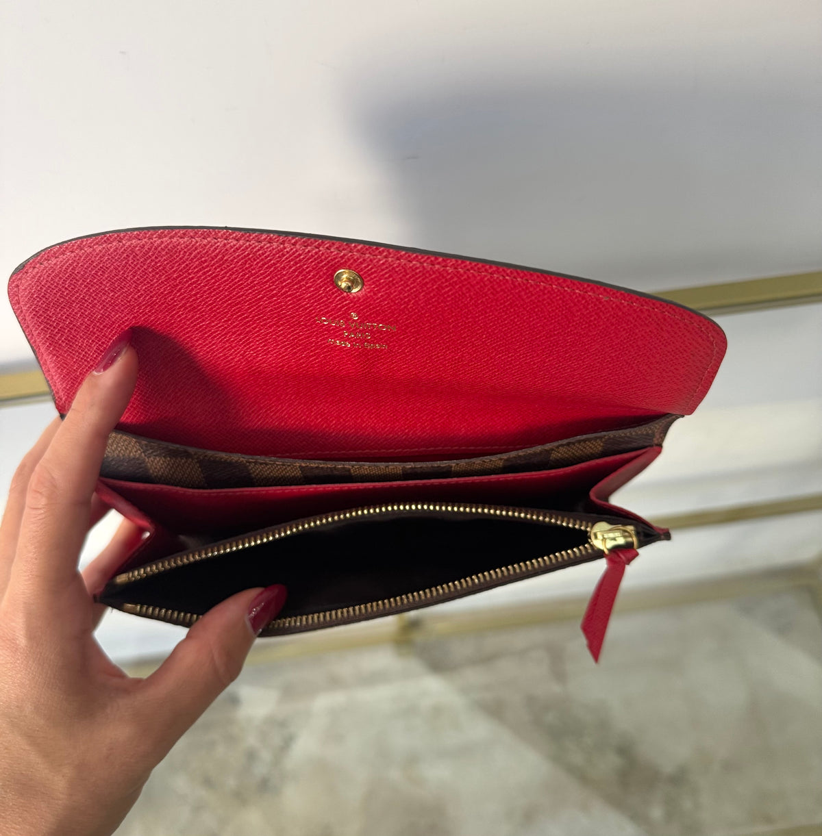 Portafoglio Emilie Damier Ebéne Louis Vuitton