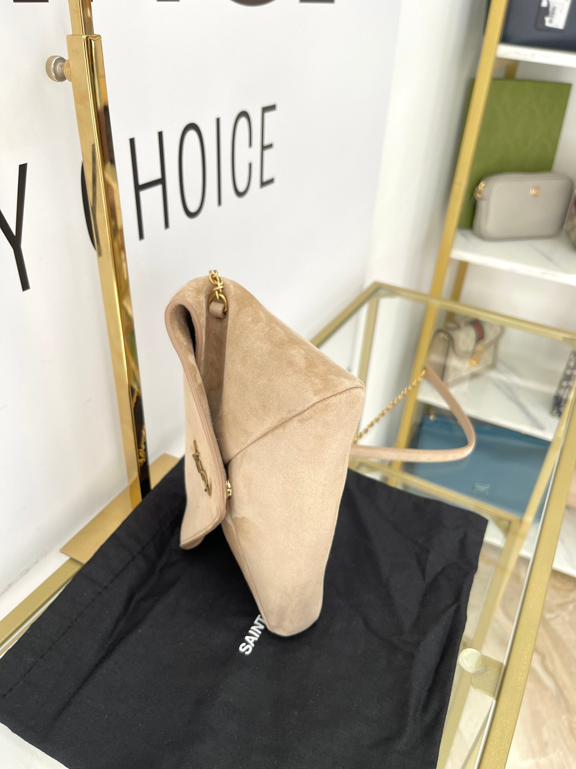 Pochette Cassandre in Suede Saint Laurent