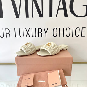 Sandali in pelle Matelassè Miu Miu