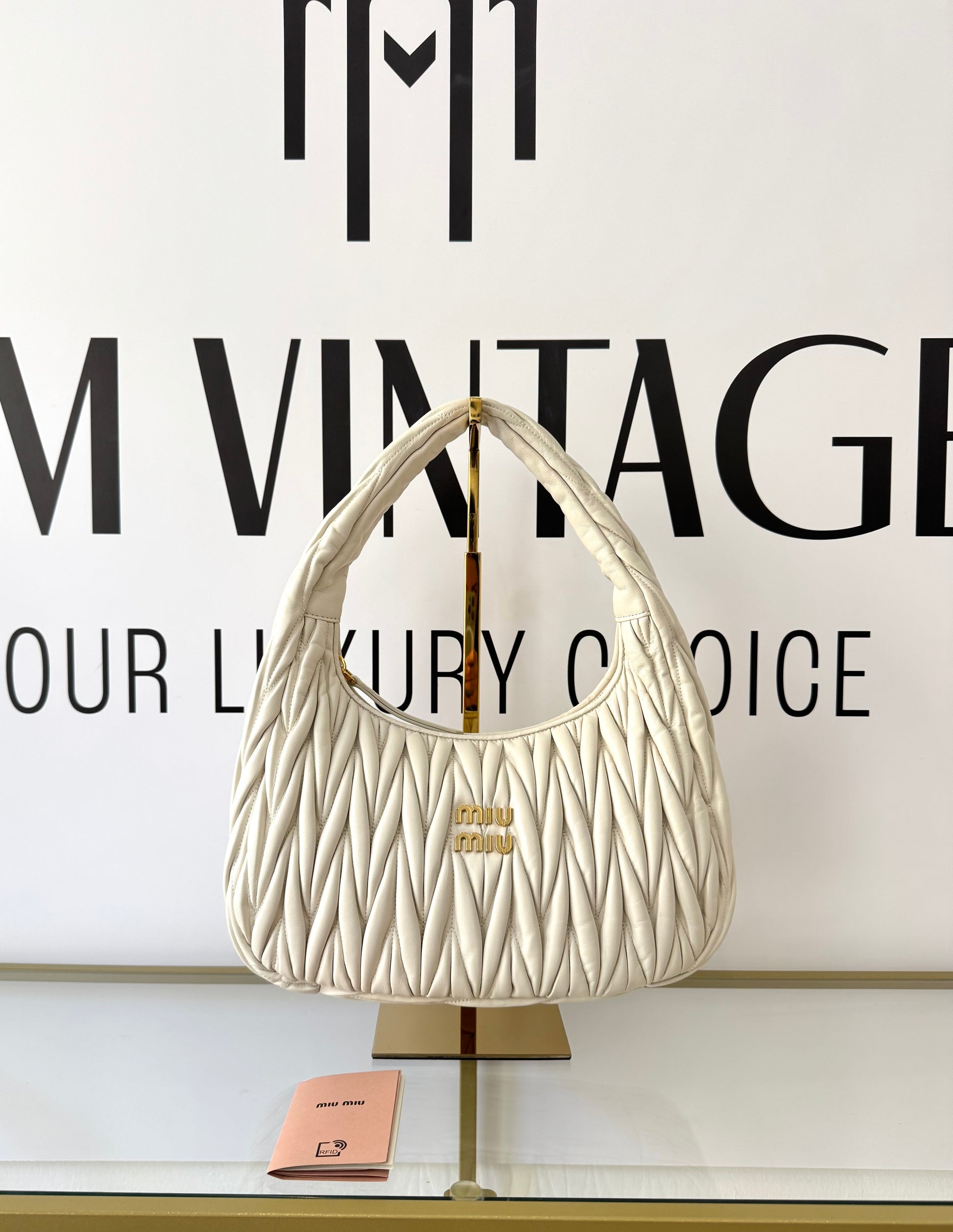 Borsa Hobo Wander Matelassé Miu Miu