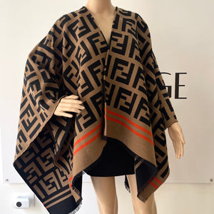 Poncho FF Fendi