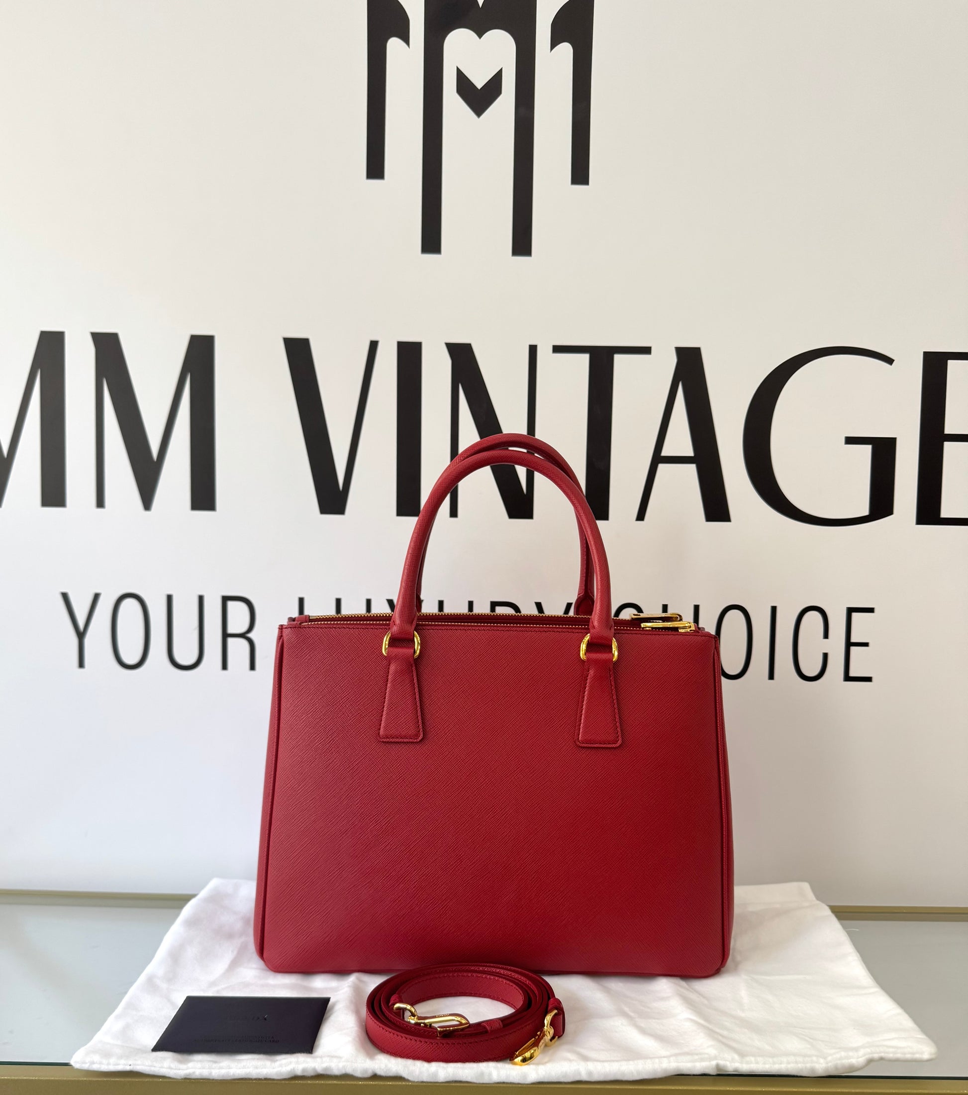 Borsa Galleria Large in Saffiano Prada