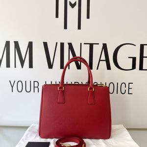 Borsa Galleria Large in Saffiano Prada