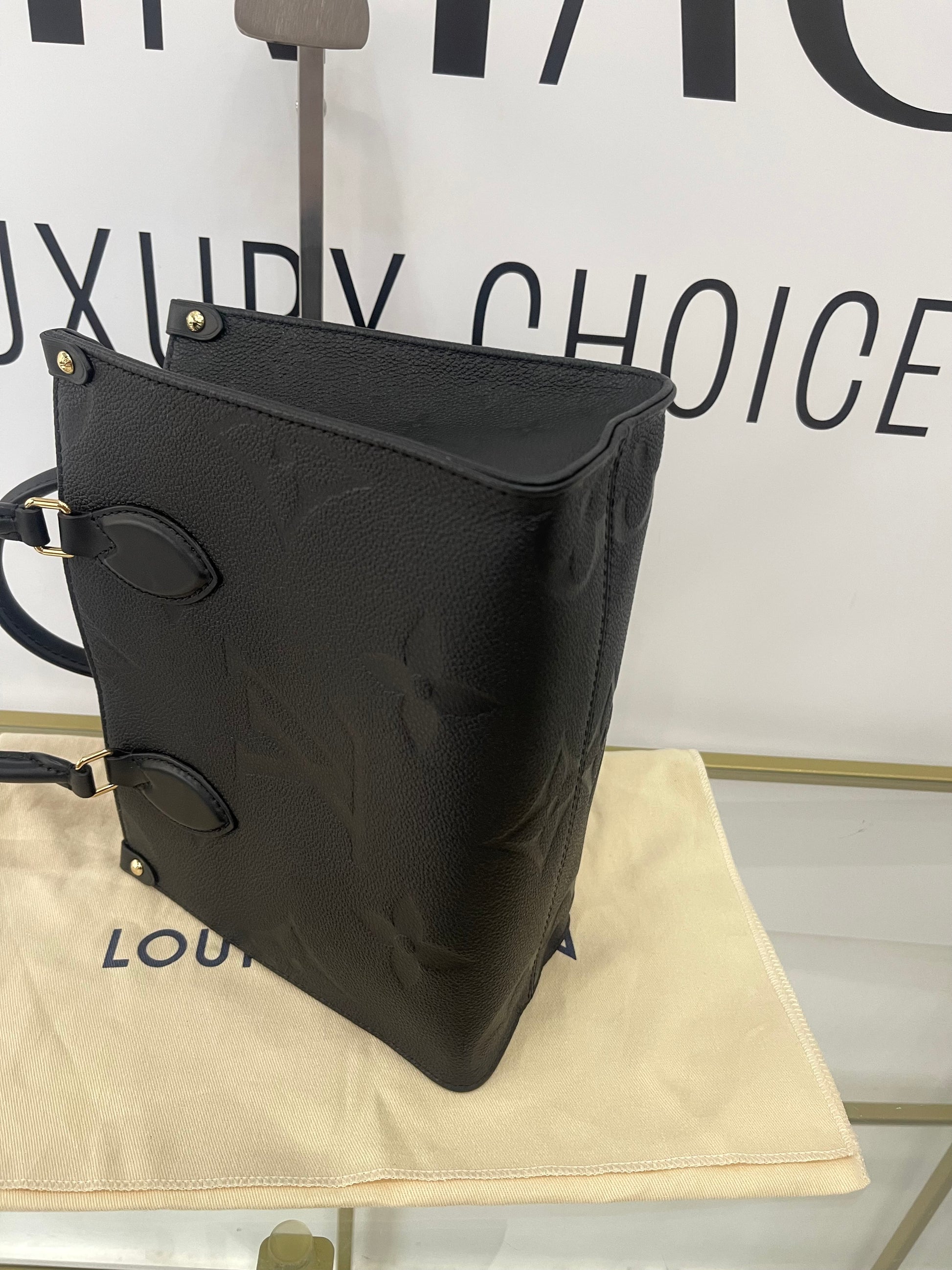 Borsa OnTheGo PM Monogram Empreinte Louis Vuitton