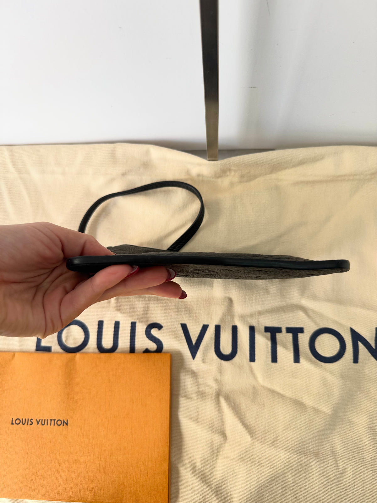 Borsa Loop Hobo Monogram Empreinte Louis Vuitton