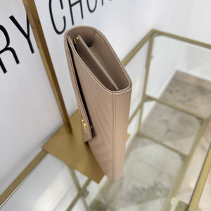 Wallet On Chain Cassandre Saint Laurent