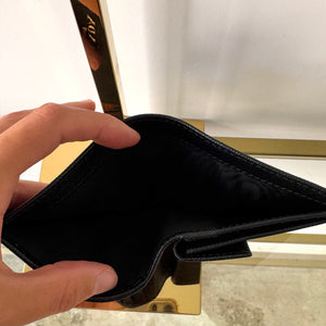 Portafoglio in Saffiano nero Prada