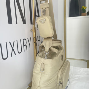Borsa in Re-Nylon beige Prada