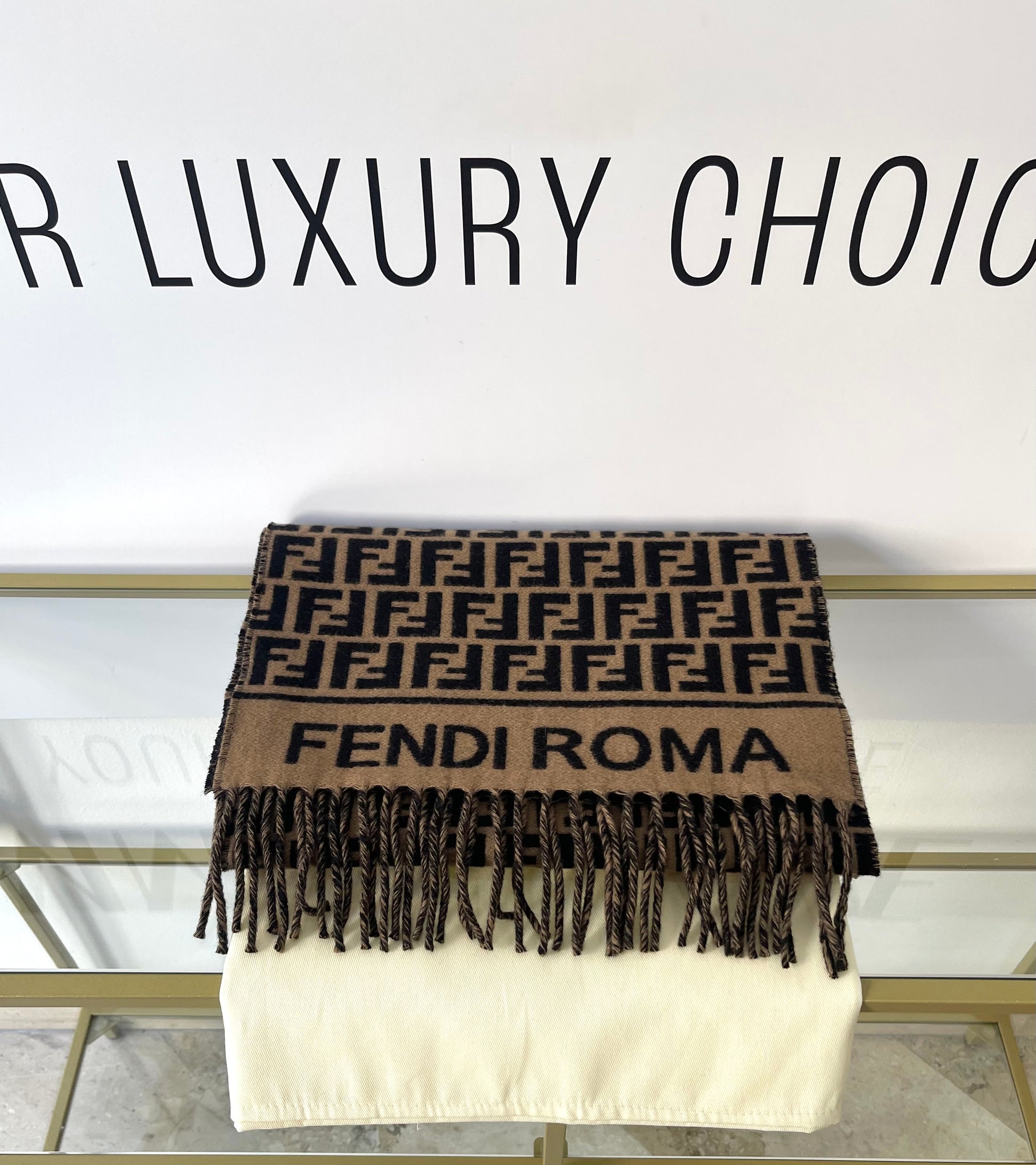 Sciarpa nero/tabacco Fendi