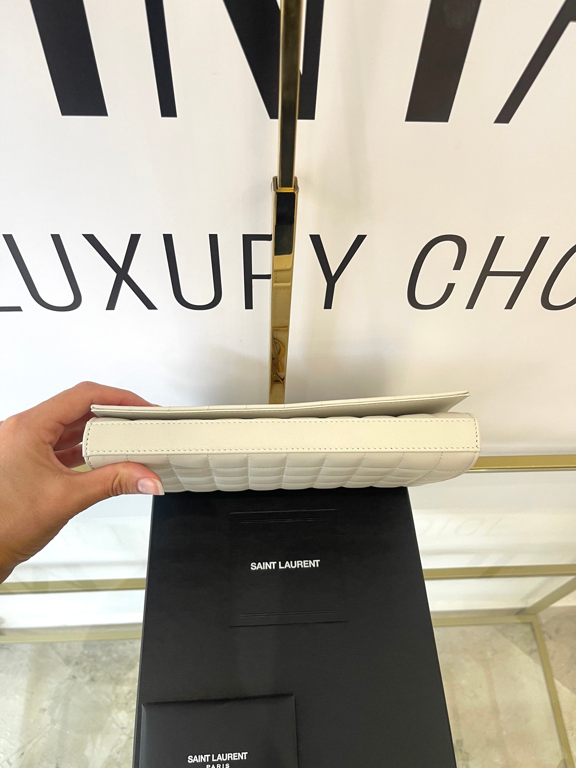 Wallet On Chain Cassandré Saint Laurent