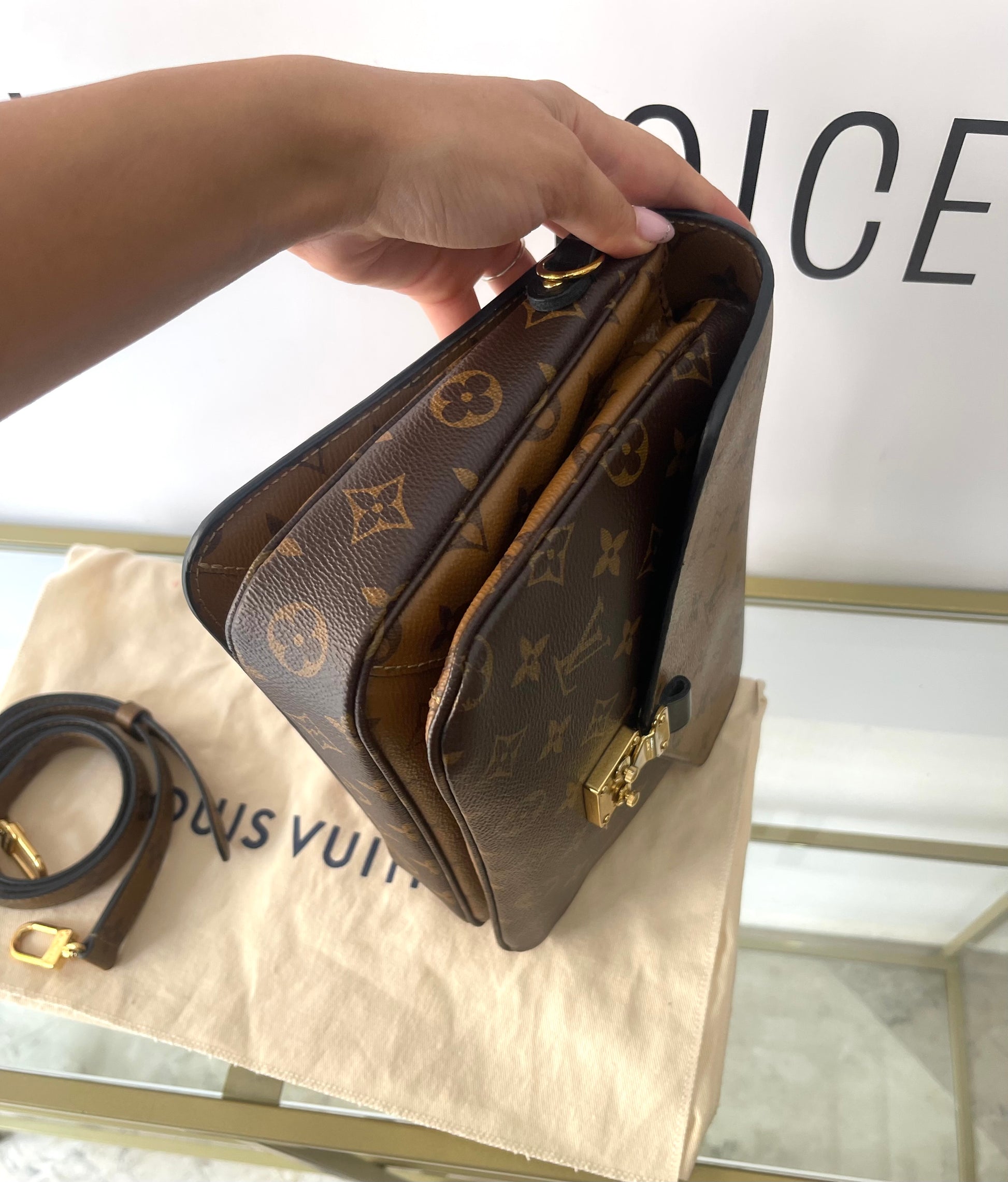 Borsa Métis Monogram Reverse Louis Vuitton