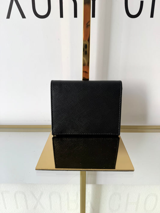 Portafoglio in Saffiano nero Prada