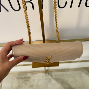 Wallet On Chain Cassandre Saint Laurent